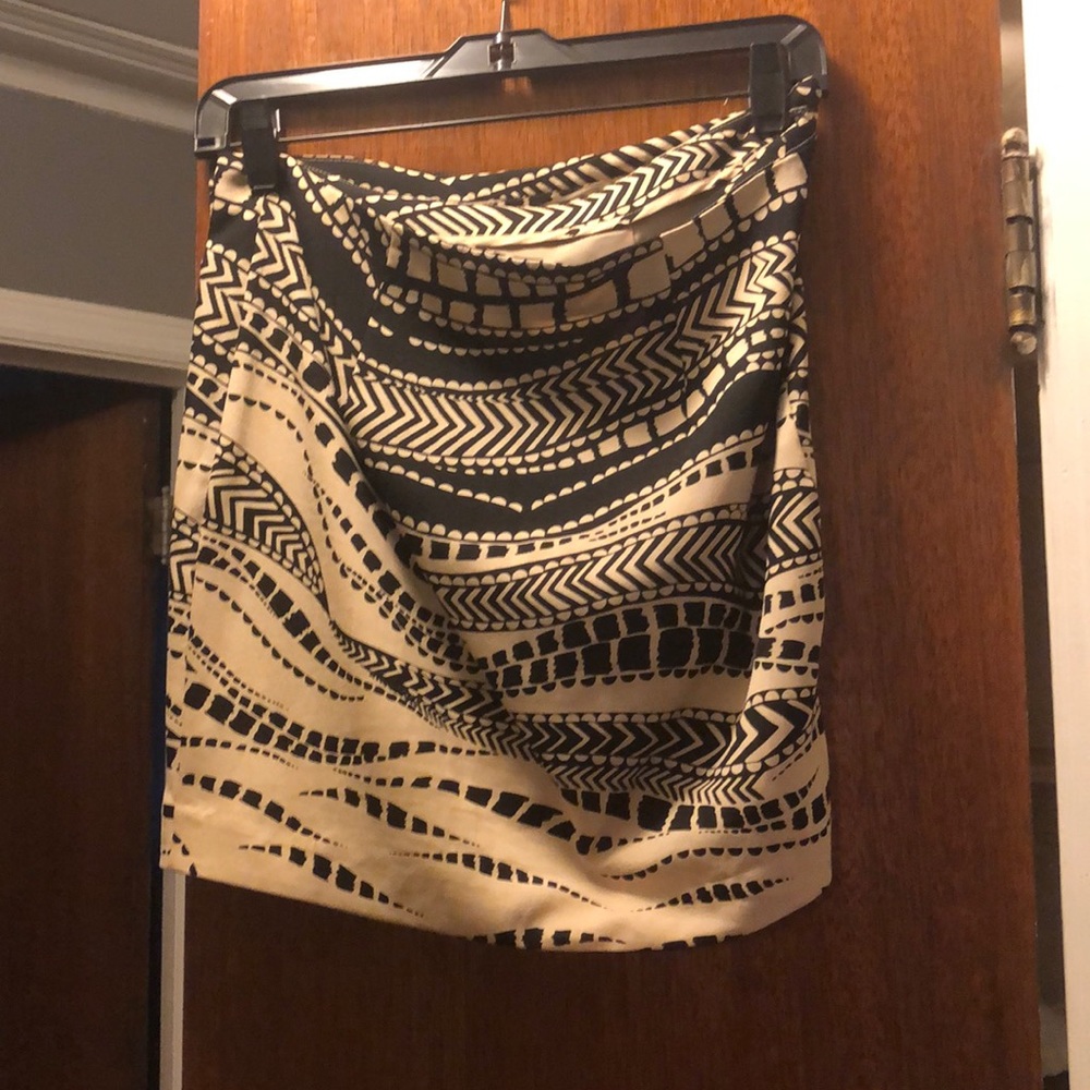 Bebe tulip style wrap mini skirt